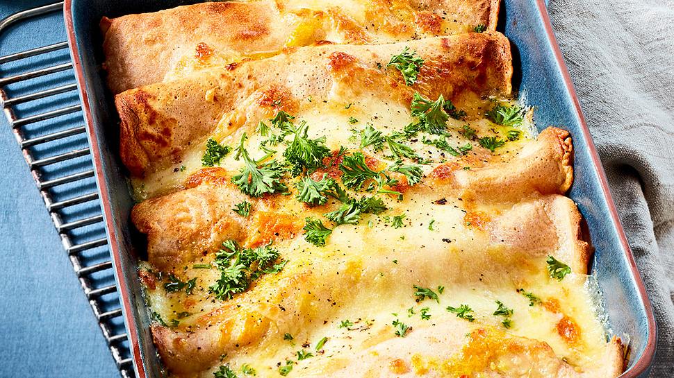 Crespelle-Auflauf mit Kürbis Rezept - Foto: House of Food / Bauer Food Experts KG