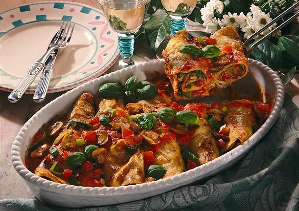 Crespelle mit Gemüsefüllung und Tomatencreme Rezept