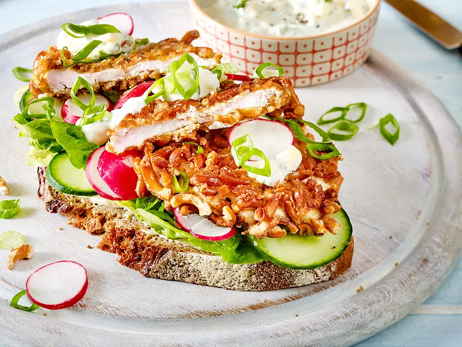 Crispy-Chicken-Stulle-F8606301-01 Crispy-Chicken-Stulle Rezept