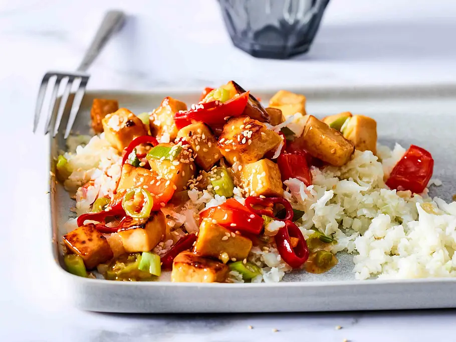 Crispy Tofu mit Bratgemüse Rezept Crispy Tofu mit Bratgemüse Rezept