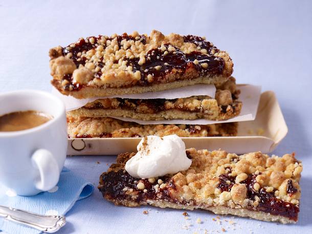 Crumblecake mit Pflaumenmus Rezept Crumblecake mit Pflaumenmus Rezept