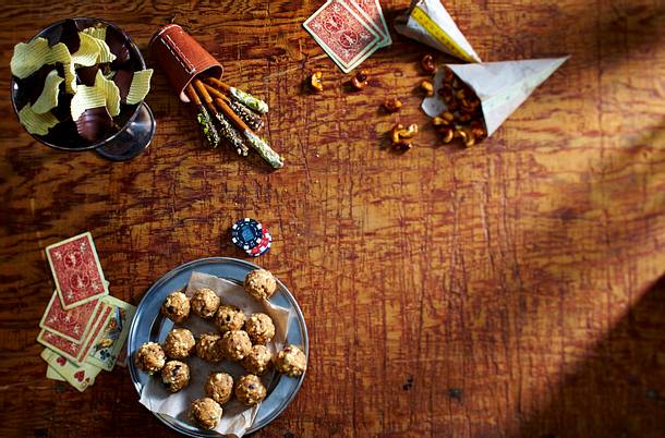 Crunchy Curry Caramel Cashews Rezept