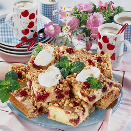 Crunchy Kirsch Kuchen Rezept Lecker