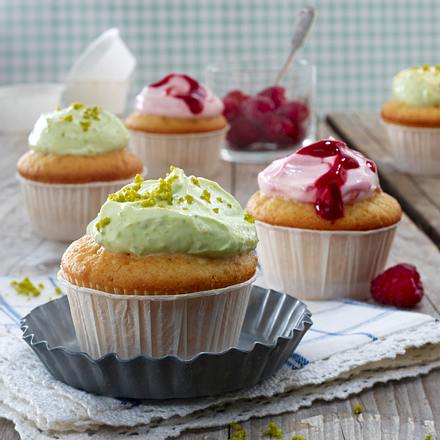 Cupcakes mit Himbeer- und Pistazien-Frischkäsecreme Rezept