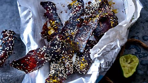 Curry-Beef-Jerky Rezept - Foto: House of Food / Bauer Food Experts KG
