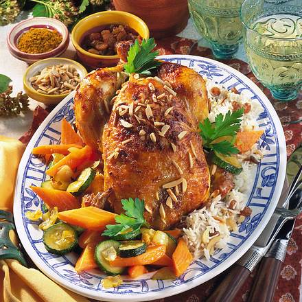 Curry-Hähnchen auf Basmatireis mit Gemüse Rezept Curry-Hähnchen auf Basmatireis mit Gemüse Rezept