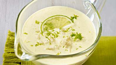 Curry-Joghurt-Dressing mit Limette