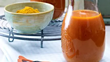 Selbst gemachter Curry-Ketchup - Foto: LECKER @ Bauer Media Group Selbst gemachter Curry-Ketchup - Foto: LECKER @ Bauer Media Group