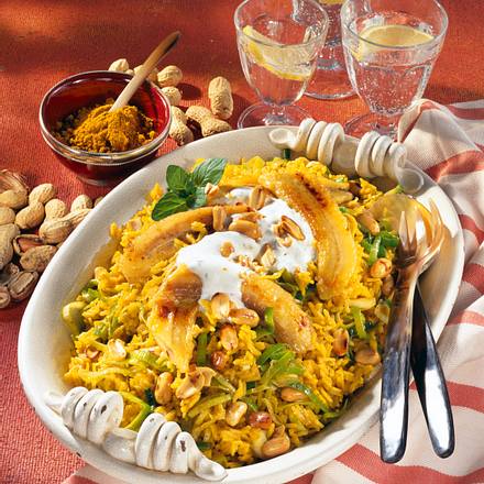 Curry-Reis mit gebratener Banane Rezept Curry-Reis mit gebratener Banane Rezept