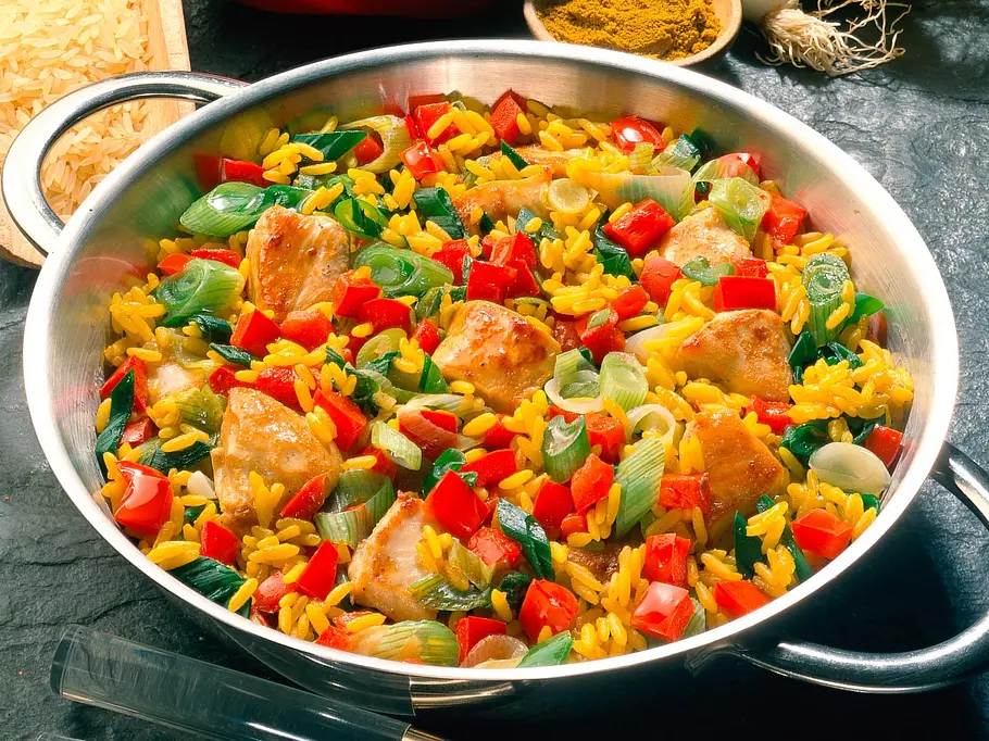 Curry-Reis mit Hähnchen Rezept