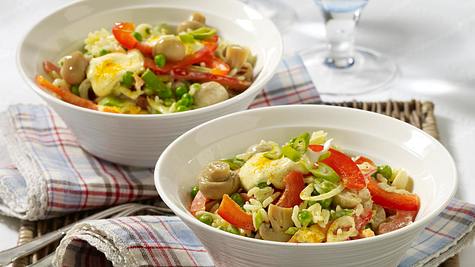 Curry-Reissalat mit Erbsen Rezept - Foto: House of Food / Bauer Food Experts KG