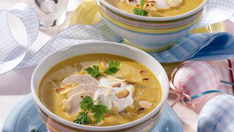 Curry-Süppchen mit Hähnchenbrust Rezept - Foto: Maass