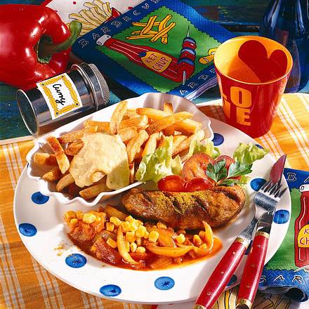 Curry-Wurst mit Pommes Rezept Curry-Wurst mit Pommes Rezept