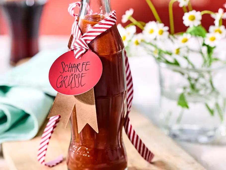 Currywurstsoße mit Cola Rezept Currywurstsoße mit Cola Rezept