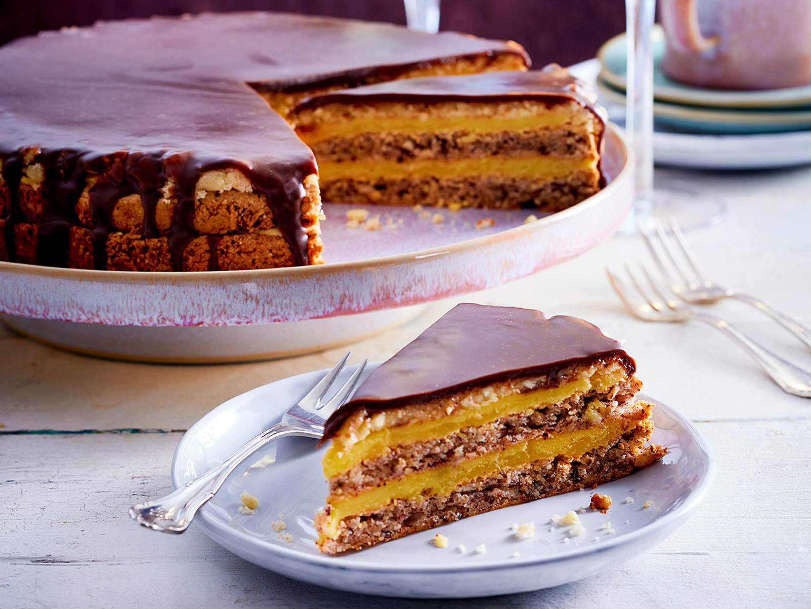 Daim-Torte mit Extra-Knusper Rezept | LECKER Daim-Torte mit Extra-Knusper Rezept | LECKER