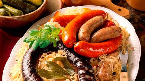 Das große Thüringer Topfwurst-Sauerkrautessen Rezept - Foto: Neckermann