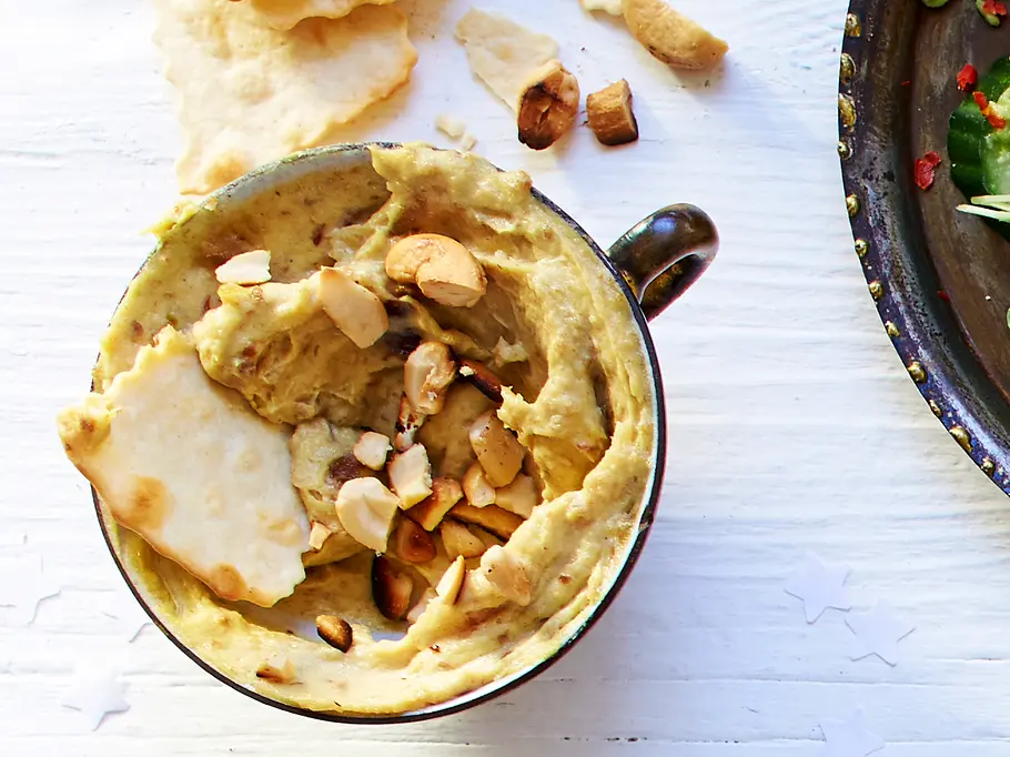 Dattel-Curry-Dip