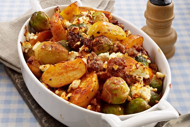 Deftiger Rosenkohlauflauf mit Gyrosmett Rezept Deftiger Rosenkohlauflauf mit Gyrosmett Rezept
