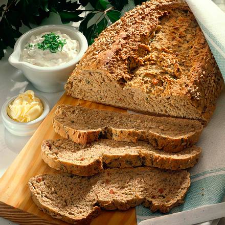 Deftiges Kräuterbrot Rezept Deftiges Kräuterbrot Rezept