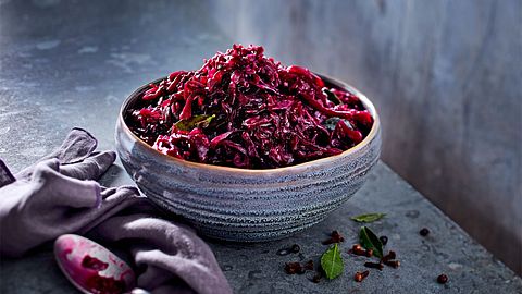 Der weltbeste Apfelrotkohl Rezept - Foto: House of Food / Bauer Food Experts KG