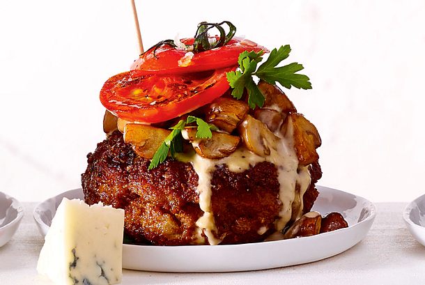 Frikadellen mit Gorgonzola Rezept Frikadellen mit Gorgonzola Rezept