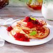 Dinkel-Pancakes mit Kirschen Rezept - Foto: House of Food / Bauer Food Experts KG