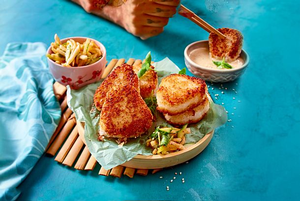 „Dipp Die“- Reisplätzchen mit flottem Gurken-Kimchi Rezept | LECKER