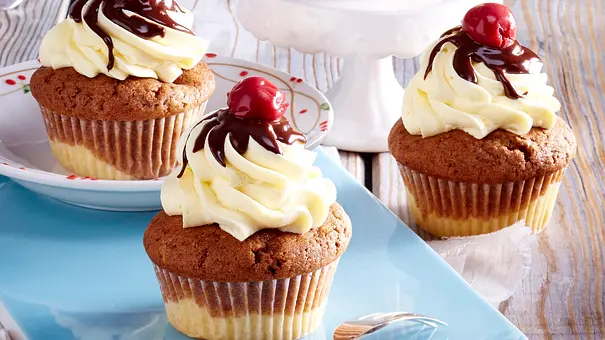 Donauwellen-Cupcakes Rezept - Foto: LECKER @ Bauer Media Group