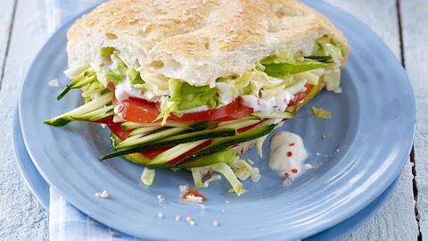 Döner mit Sommergemüse Rezept - Foto: House of Food / Bauer Food Experts KG