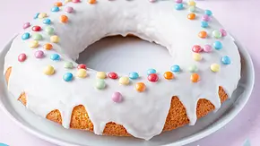 Donut-Kuchen Rezept - Foto: ShowHeroes für LECKER @ Bauer Media Group