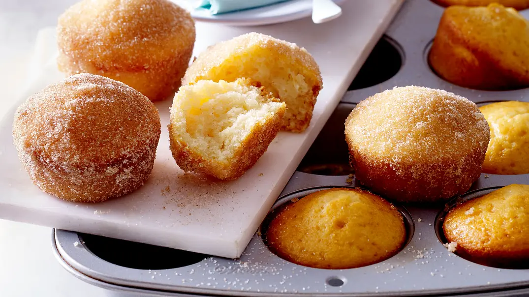 Donut-Muffins Rezept - Foto: LECKER @ Bauer Media Group