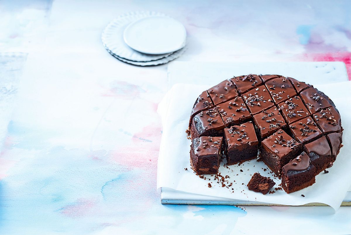 Doppelleckerdecker-Brownie mit individueller Likörlösung Rezept