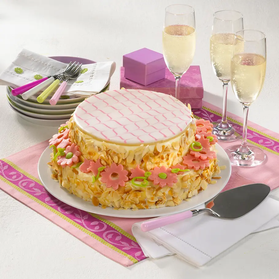 Doppelstöckige Festtagstorte Rezept Doppelstöckige Festtagstorte Rezept