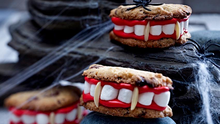 Draculas Cookies mit Biss Rezept - Foto: House of Food / Bauer Food Experts KG