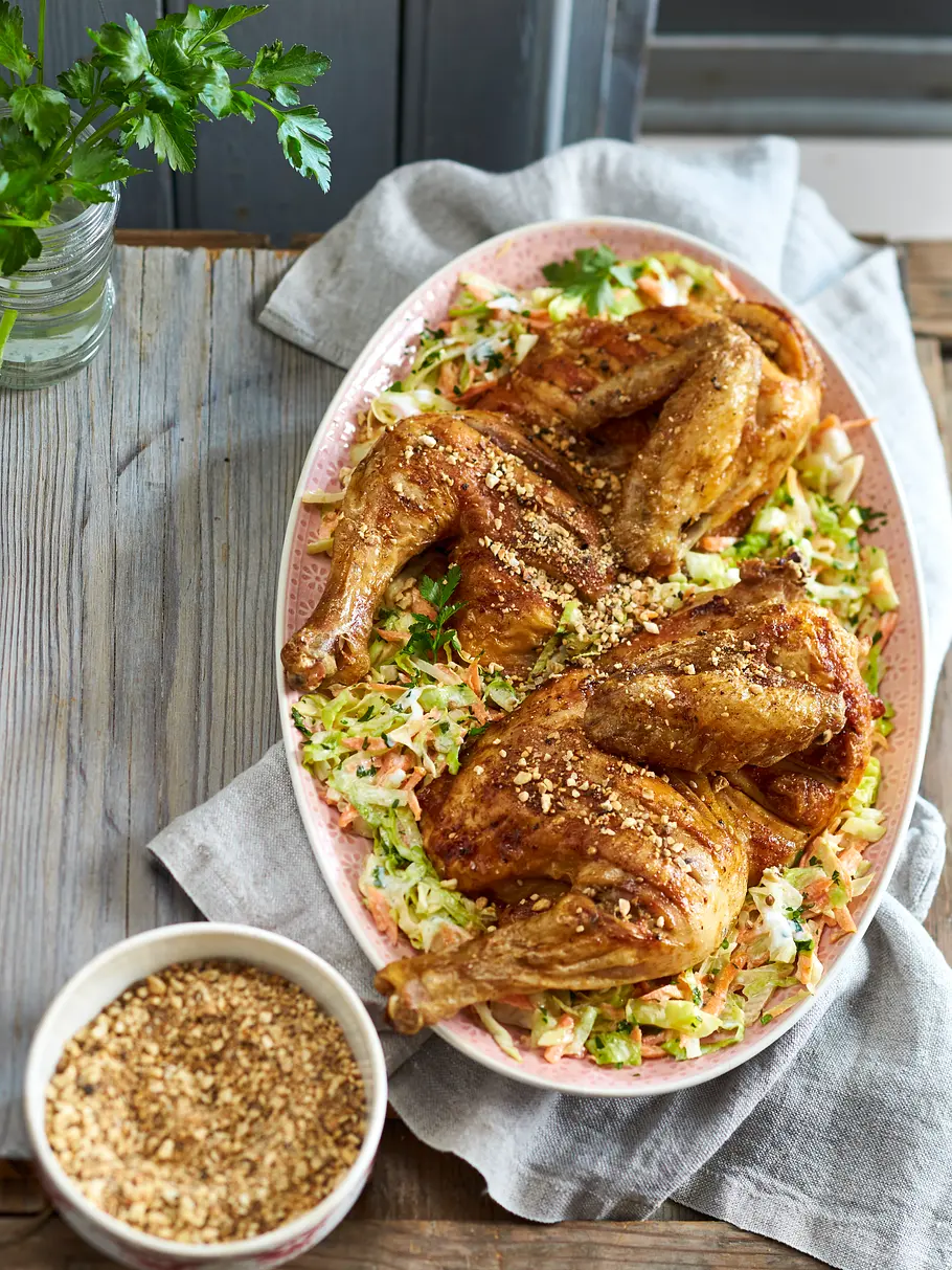 Dukkah Hähnchen auf Eisbergslaw Rezept