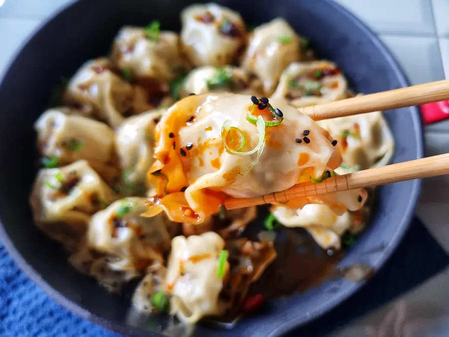 Blanket Dumpling auf Stäbchen.