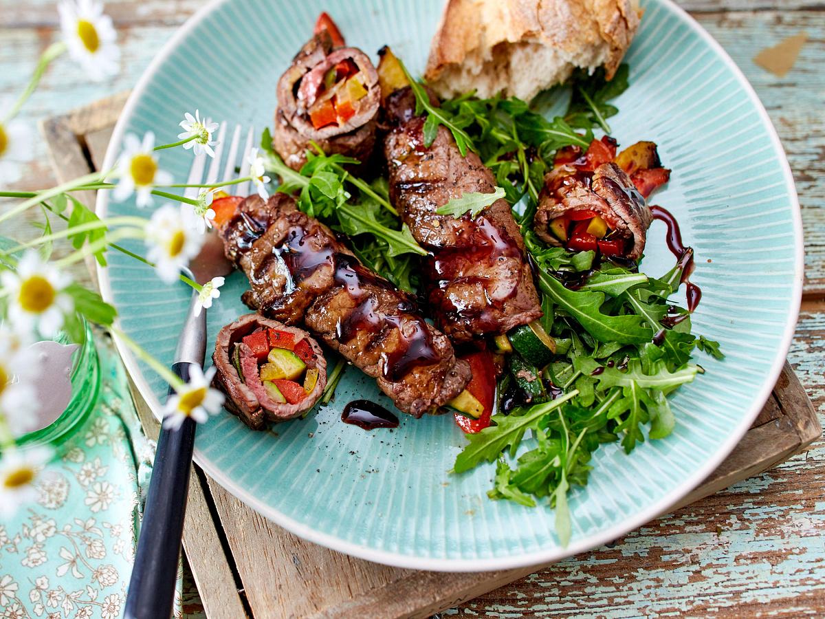 Easy aus dem Hüftsteak - Beefy BBQ-Roll Boogie-Woogie Rezept