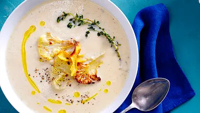 Easy Zitronensuppe Rezept - Foto: LECKER @ Bauer Media Group