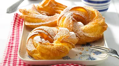 Eberswalder Spritzkuchen Rezept - Foto: LECKER @ Bauer Media Group