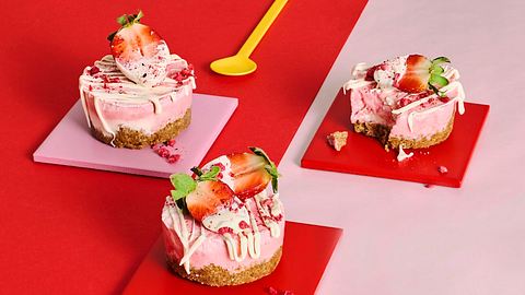 Echt coole Eis-Cakes Rezept - Foto: House of Food / Bauer Food Experts KG