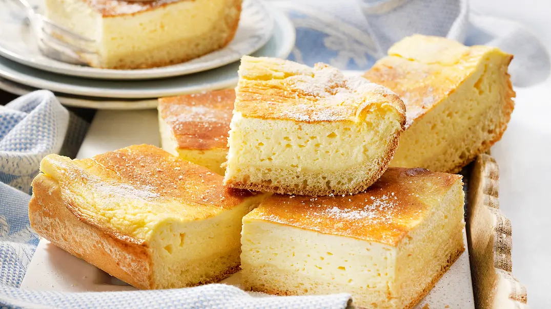 Eichsfelder Schmandkuchen Rezept - Foto: LECKER @ Bauer Media Group Eichsfelder Schmandkuchen Rezept - Foto: LECKER @ Bauer Media Group