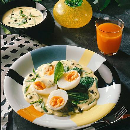 Eier in Kräutersoße Rezept Eier in Kräutersoße Rezept