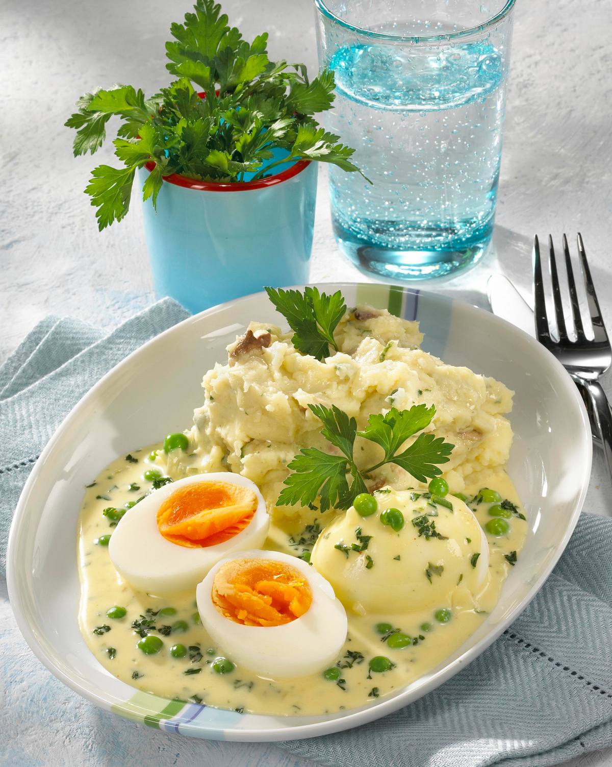 Eier in Petersiliensoße Rezept