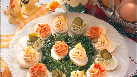Eier mit dreierlei Frischkäsefüllung Rezept - Foto: Neckermann