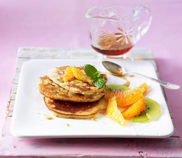 Eierkuchen mit Obst Rezept Eierkuchen mit Obst Rezept