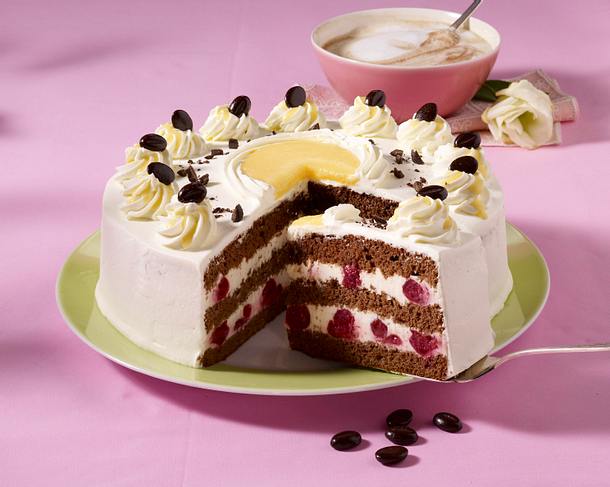 Eierlikör-Kirsch-Torte Rezept Eierlikör-Kirsch-Torte Rezept