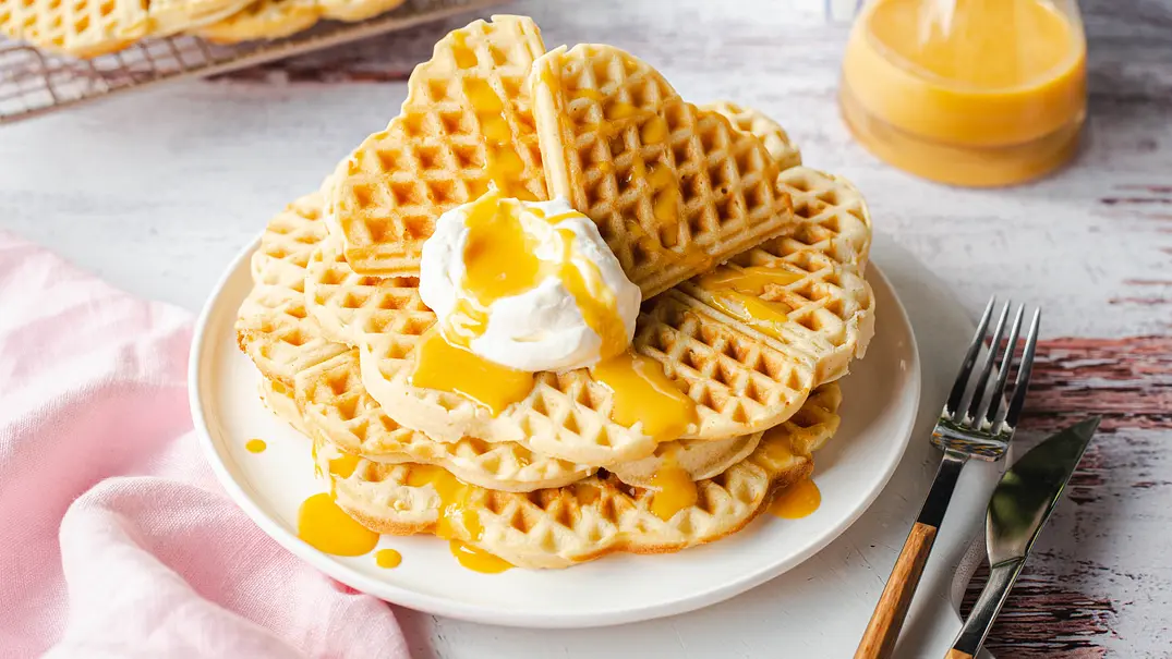 Eierlikör-Waffeln Rezept - Foto: ShowHeroes für LECKER @ Bauer Media Group Eierlikör-Waffeln Rezept - Foto: ShowHeroes für LECKER @ Bauer Media Group