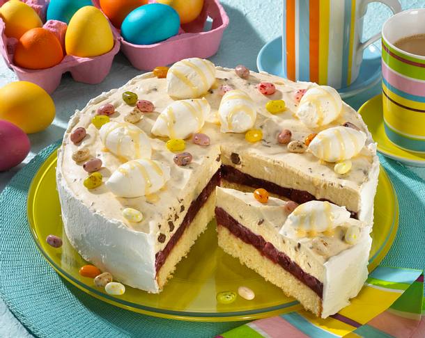 Eierlikörmousse-Torte Rezept Eierlikörmousse-Torte Rezept