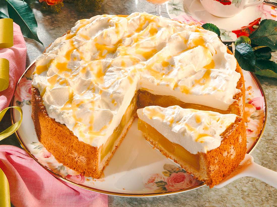 Eierlikör-Apfeltorte Rezept | LECKER