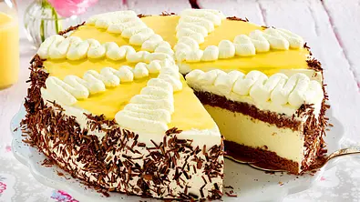 Eierlikör-Torte Rezept - Foto: LECKER @ Bauer Media Group
